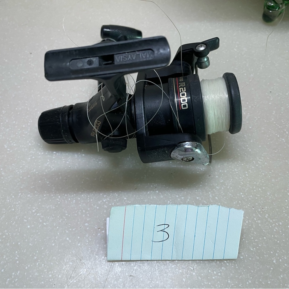 Shimano FX2000 R2000 Graphite Open Face Spinning Reel